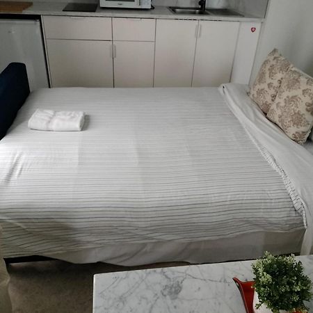 Petit Sagasta Apartamentos-Sagasta Σεβίλλη Εξωτερικό φωτογραφία