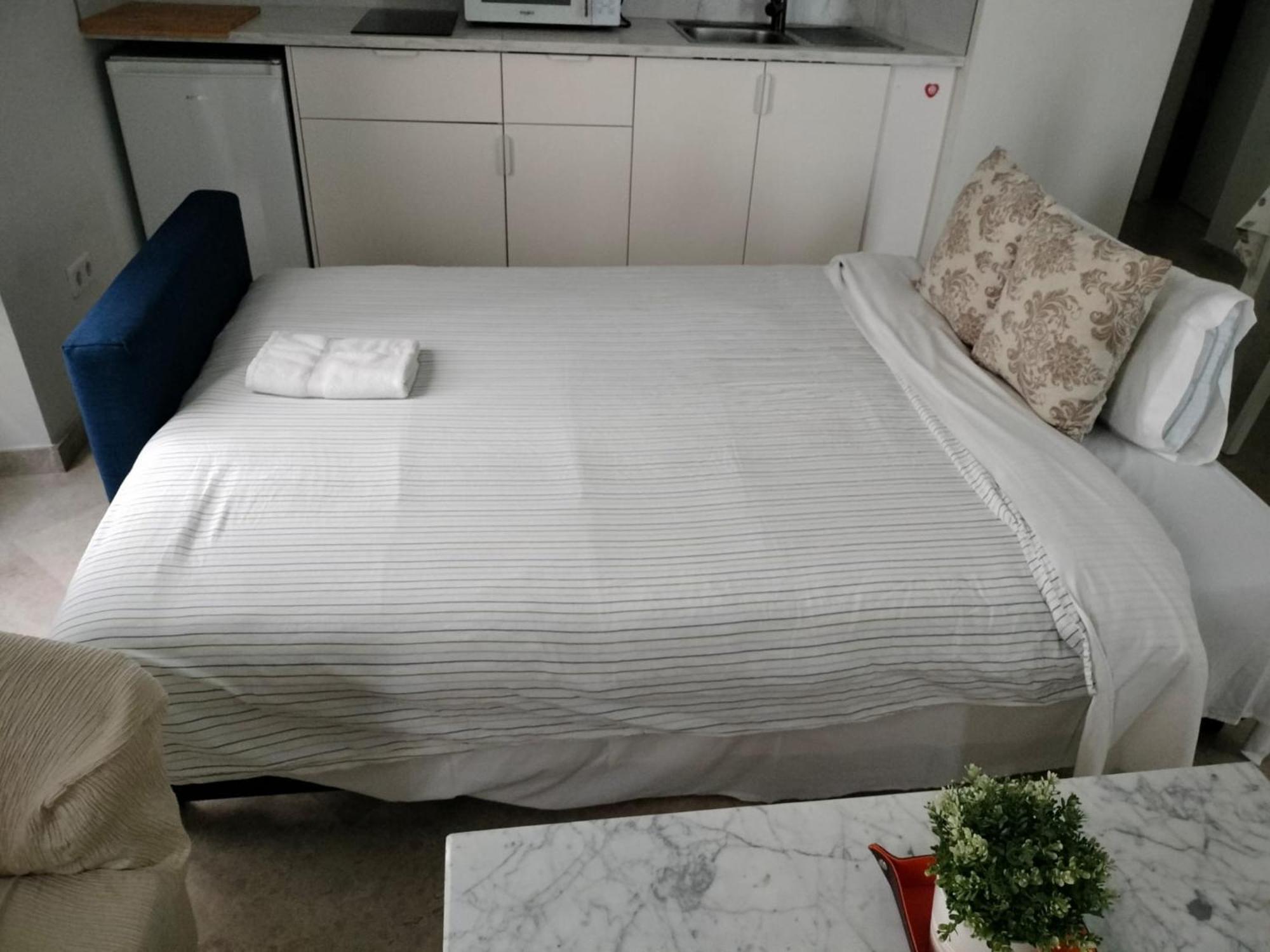 Petit Sagasta Apartamentos-Sagasta Σεβίλλη Εξωτερικό φωτογραφία